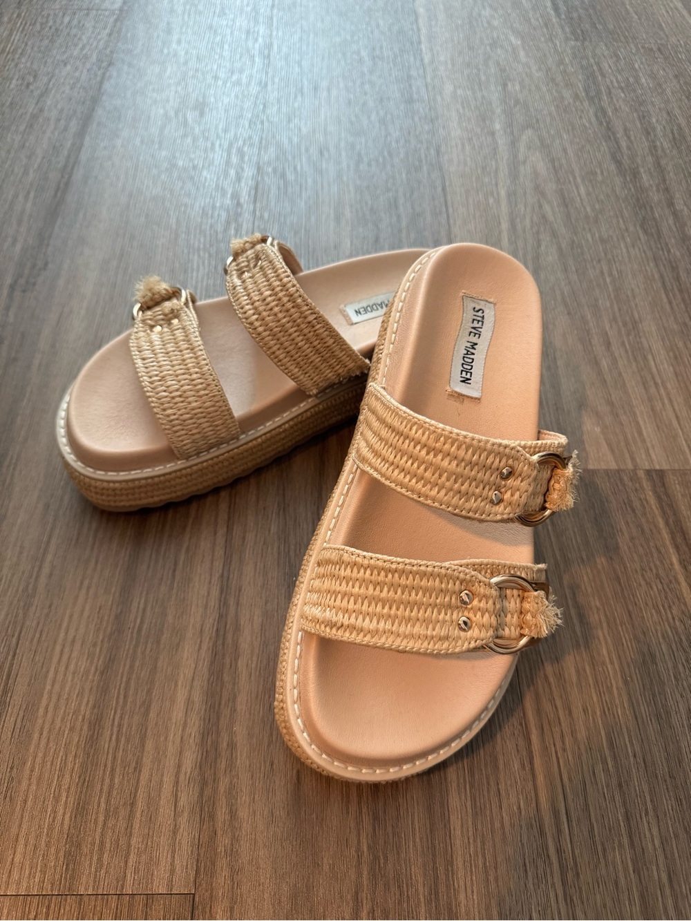 Steve Madden Platform Sandals